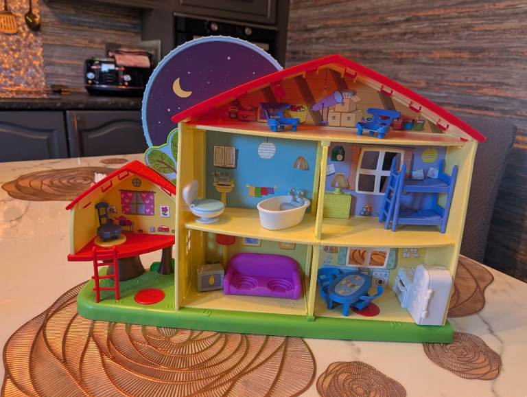 Peppa pig bedtime house