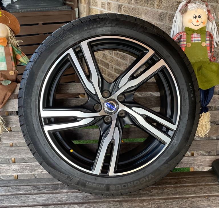 20” Volvo RDesign Alloys 