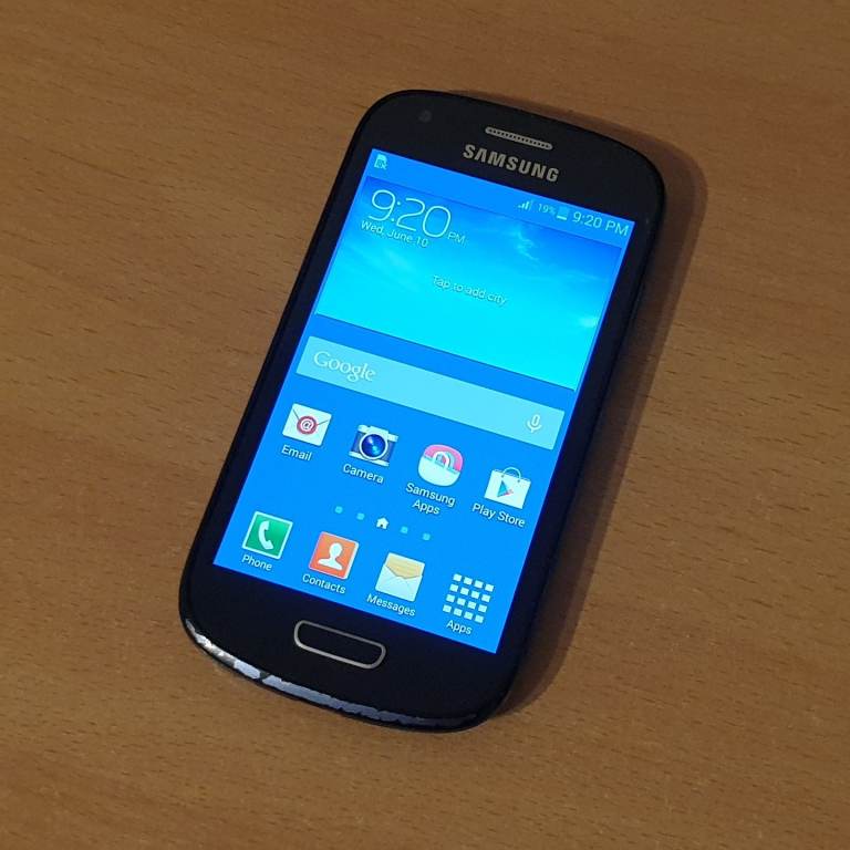 Samsung Galaxy S3 Mini Smartphone