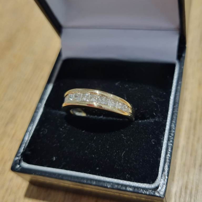 Gold 18ct Diamond Eternity ring.