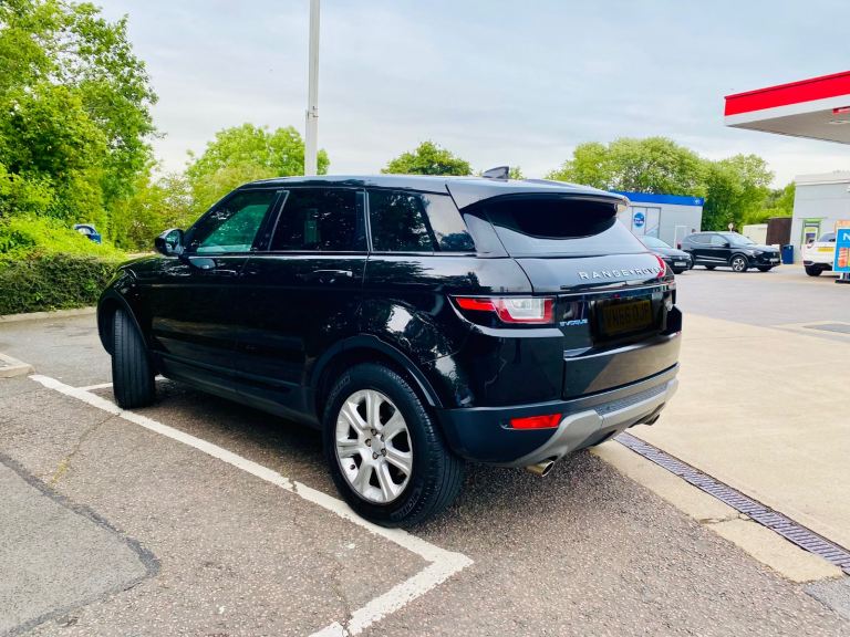 RANGE ROVER EVOQUE, 2016, Manual, 5 doors Black cheap road tax diesel hpi clear 