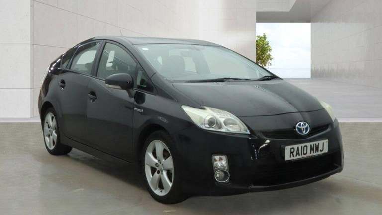 Toyota Prius 1.8 VVT-h T Spirit CVT Euro 5 (s/s) 5dr Petrol/Electric Hybrid Automatic