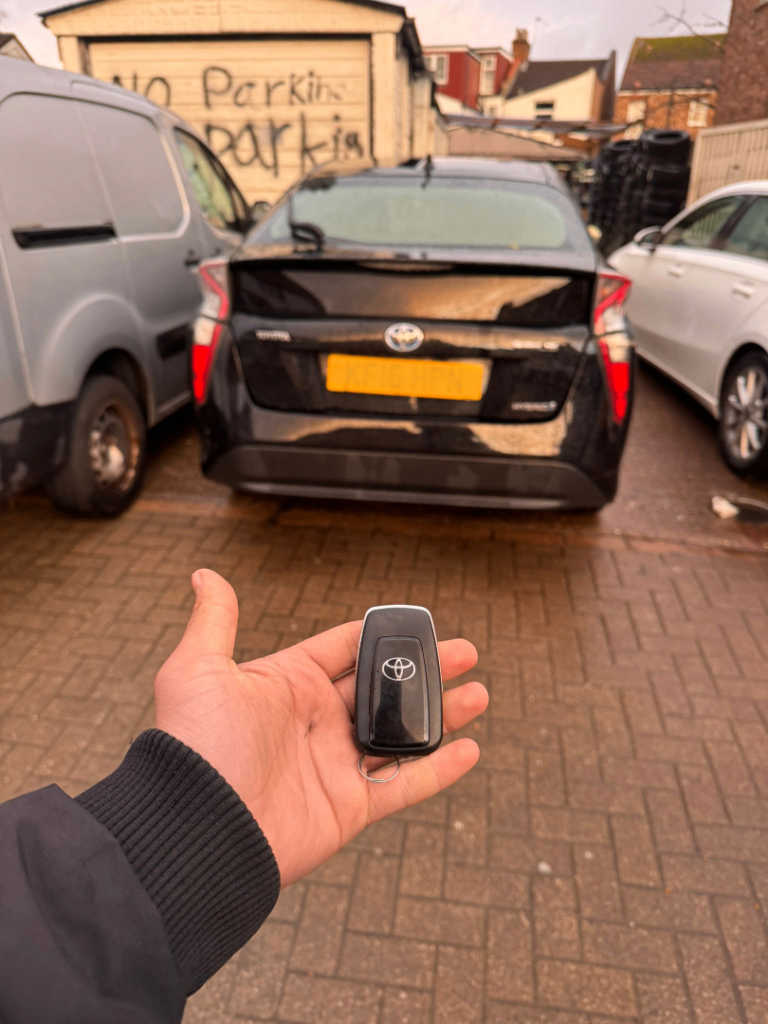 Toyota Prius All Keys Lost and Spare Key Service in London