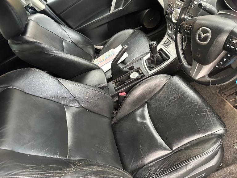 Mazda, 3, Hatchback,  1 year mot , 2010, Manual, 2184 (cc), 5 doors