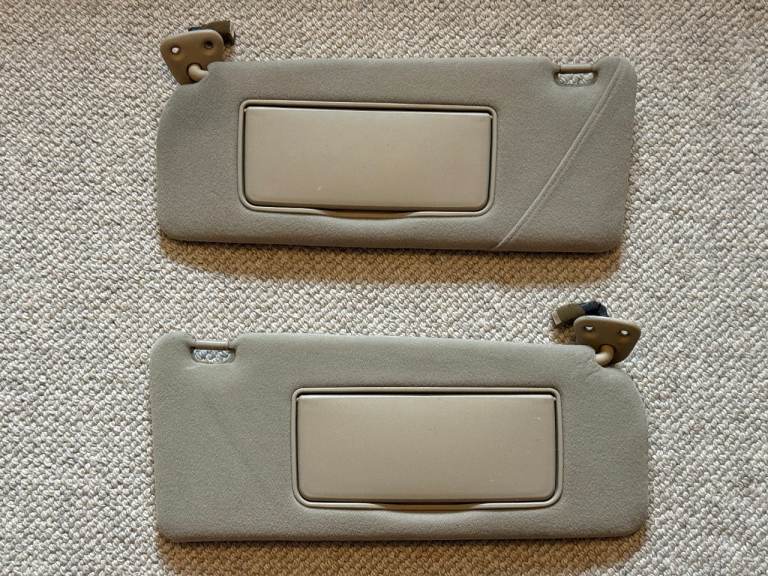 Lexus IS200/300 / Toyota Altezza (1998-2005) LHD Sunvisors Pair