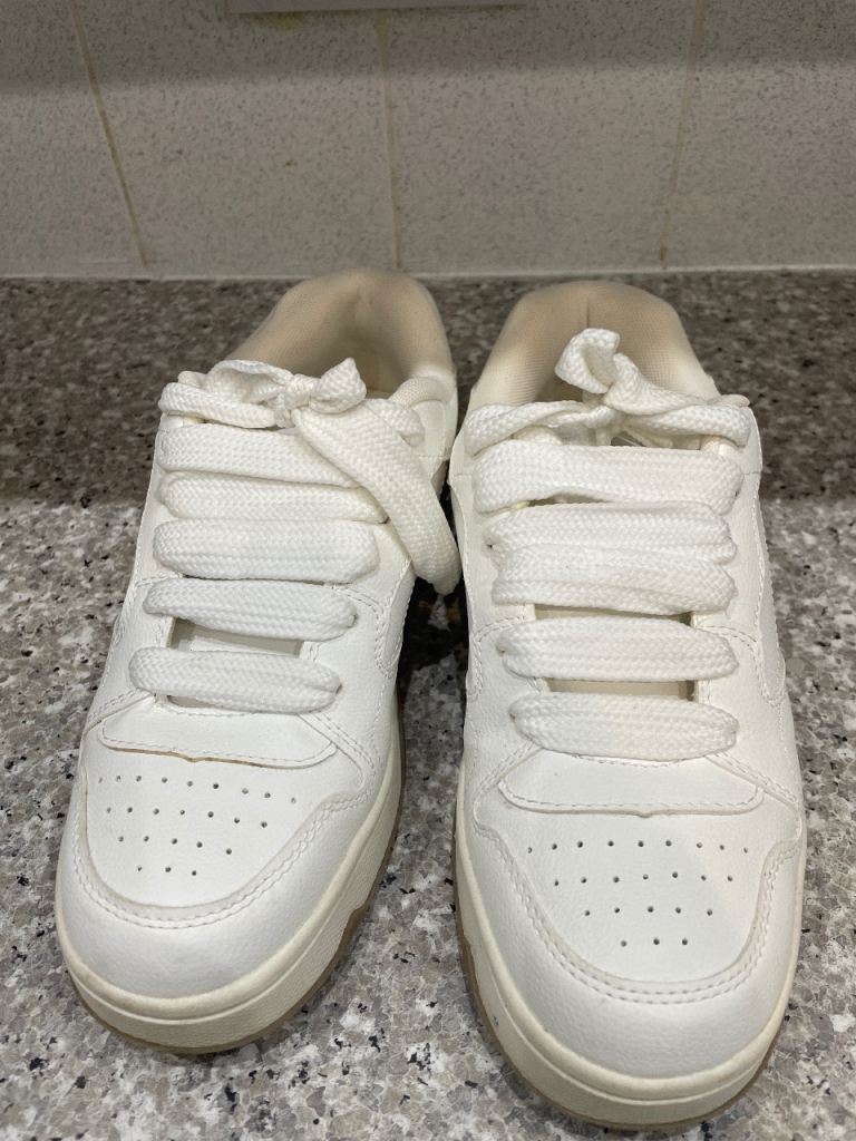 Ladies trainers 