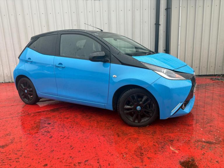 2015 Toyota AYGO X-cite 2 Vvt-i Hatchback Petrol Manual