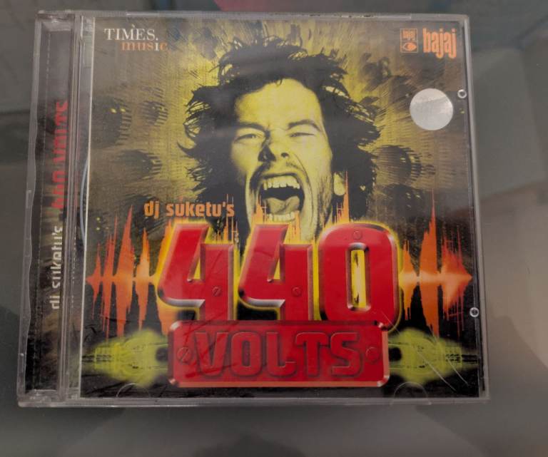  DJ Suketu 440 volts 10 Remix Indian Asian Hindi Bollywood Blockbuster Music CD ref 64