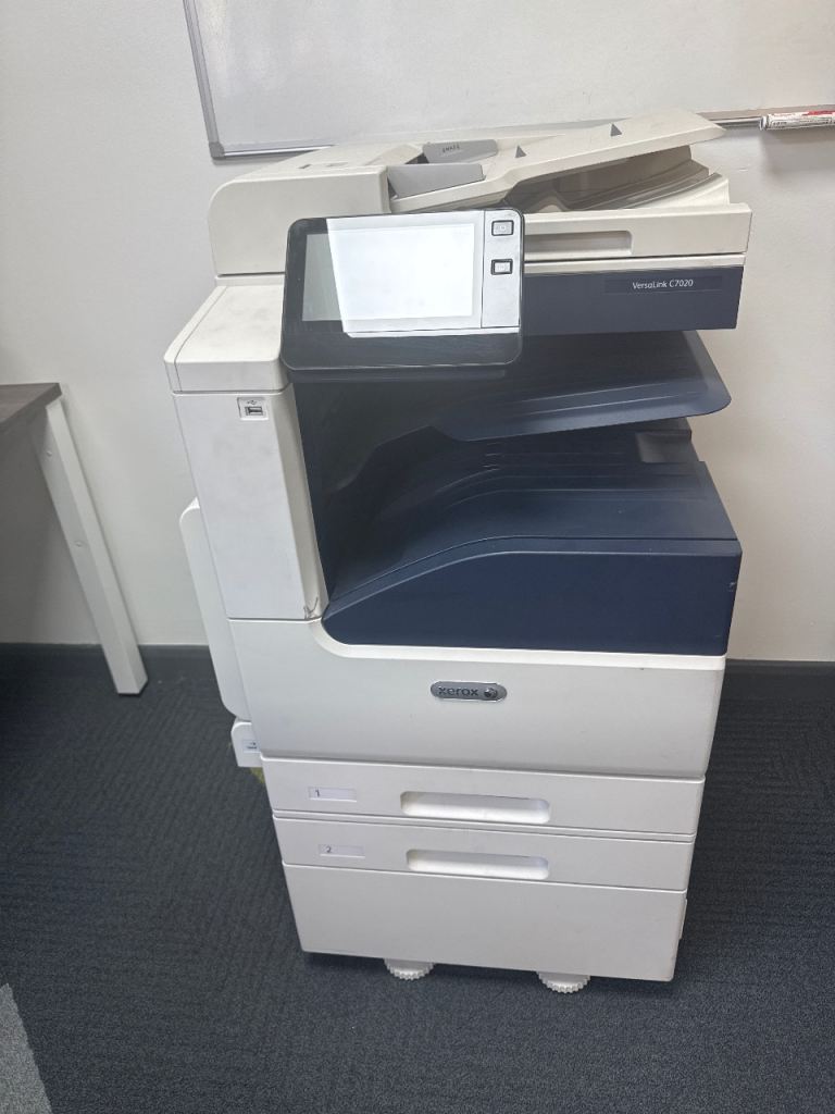 Versalink C7020 Printer