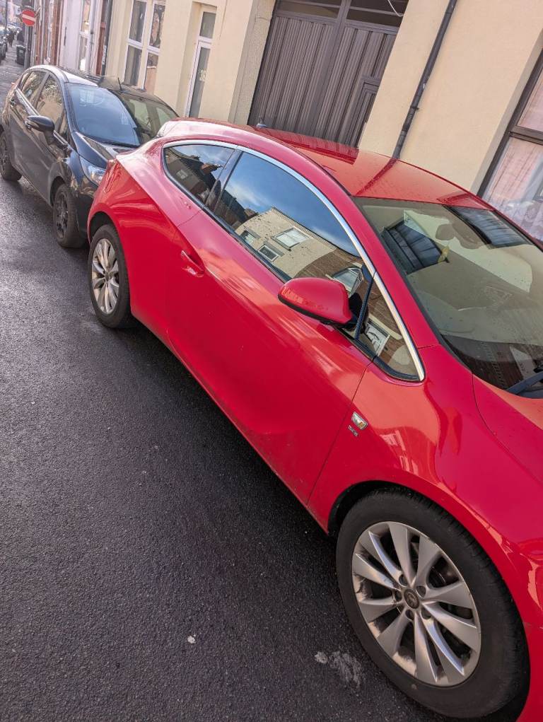 Vauxhall, ASTRA GTC, Hatchback, 2012, Other, 1956 (cc), 3 doors