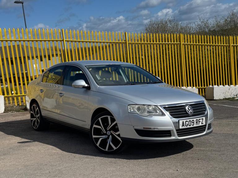 2009 Volkswagen Passat 2.0 Highline TDI CR DPF 4dr DSG SALOON DIESEL Automatic