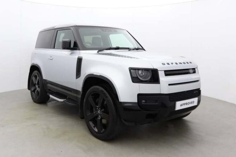 LAND ROVER DEFENDER 3.0 D250 X-Dynamic HSE 90 3dr Auto