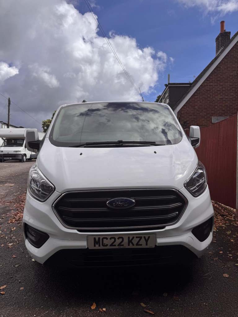 FORD TRANSIT 2.0 Transit Custom Limited DCiV 300 L2 2.0L EcoBlue 130PS FWD 6