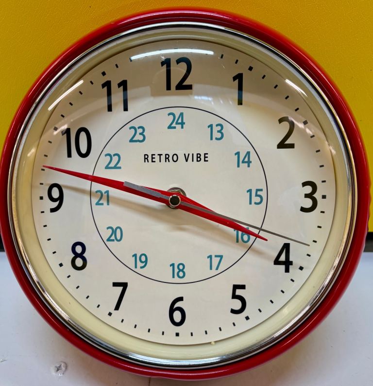 Retro Vibe Wall Clock – Classic Red Diner Style (24hr Dial)