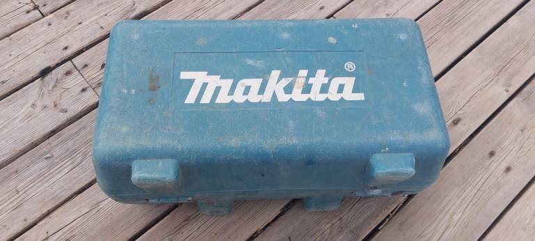 makita 110v planer.. KP0810 