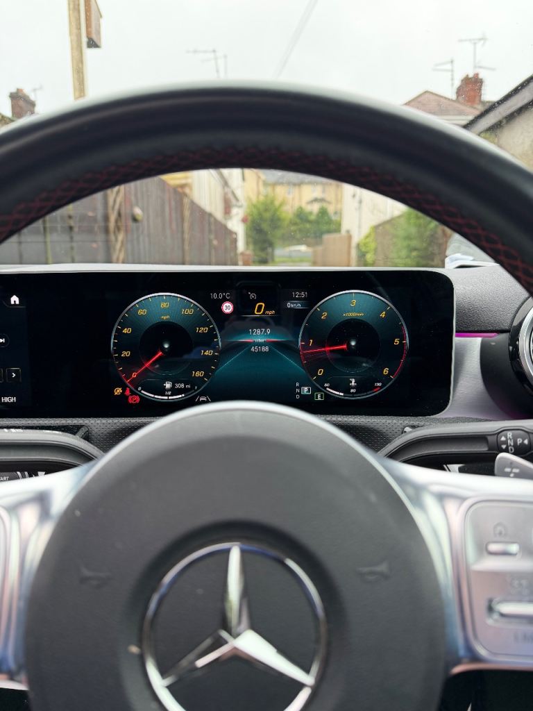 Mercedes-Benz, A200d amg line premium plus, Saloon, 2020, Semi-Auto, 1950 (cc), 4 doors