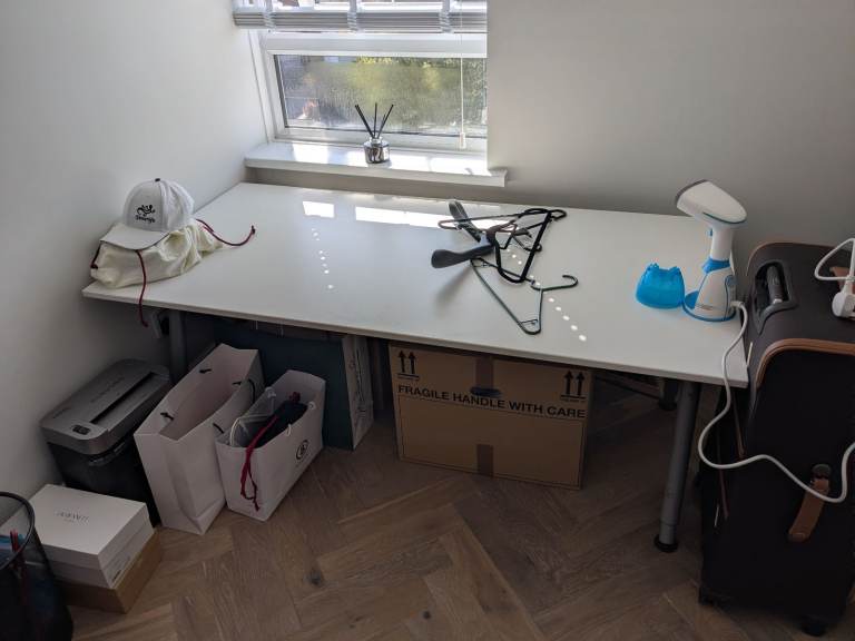 Table desk THYGE from IKEA 160x80 cm FREE