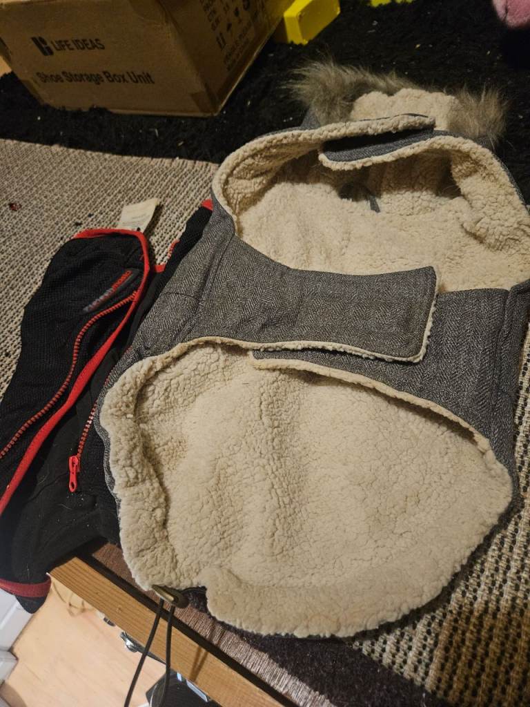 2 x dog jackets small