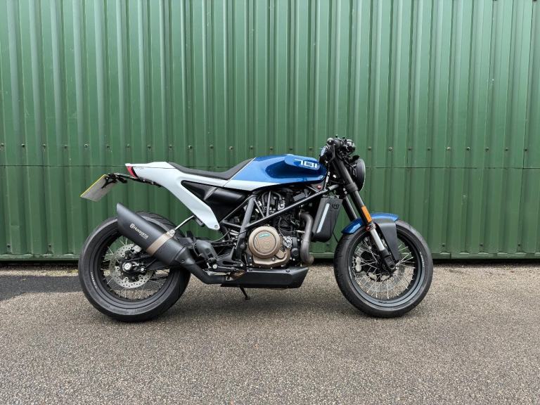 Husqvarna VITPILEN 701 Blue and White Spoked Wheels 3700 Miles Many Extras