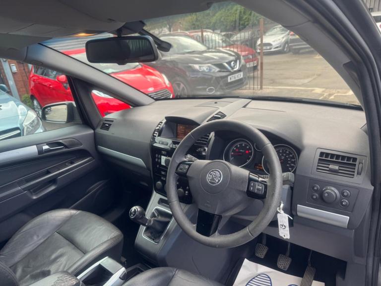 2009 Vauxhall Zafira 1.8i Elite 5dr MPV PETROL Manual