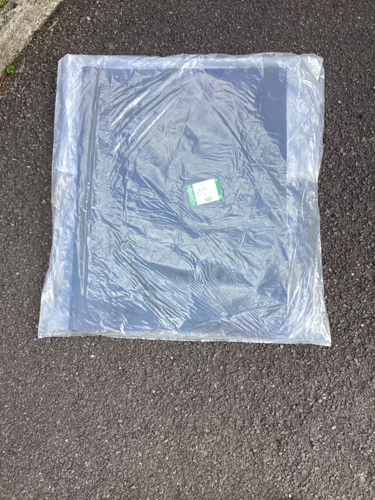 Landrover defender SVX soft top defender Stowage box mat    LR010346. New in original packaging 