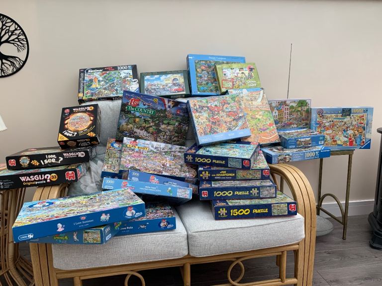 25 Jigsaw Puzzles, a lot amusing 1000 pieces