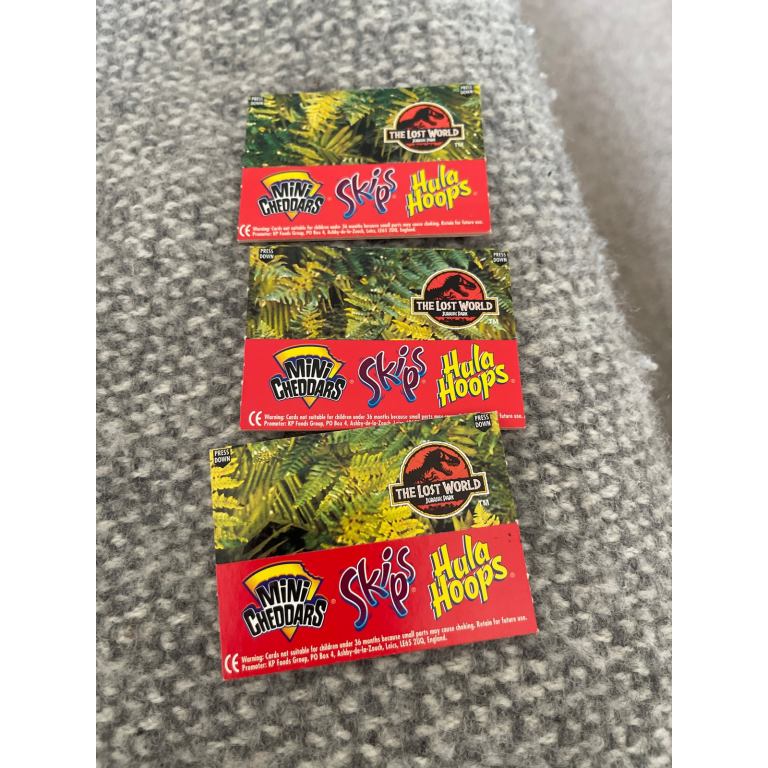 3 collectible Lost World cards Stegosaurus,Tyrannosaurus& Velociraptor 