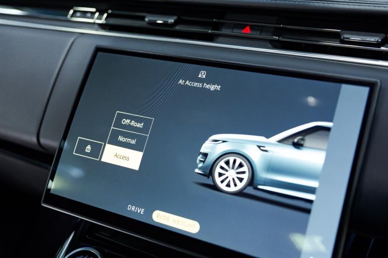 2023 Land Rover Range Rover Sport AUTOBIOGRAPHY SLIDING PANORAMIC ROOF Estate Petrol/Ele Automatic