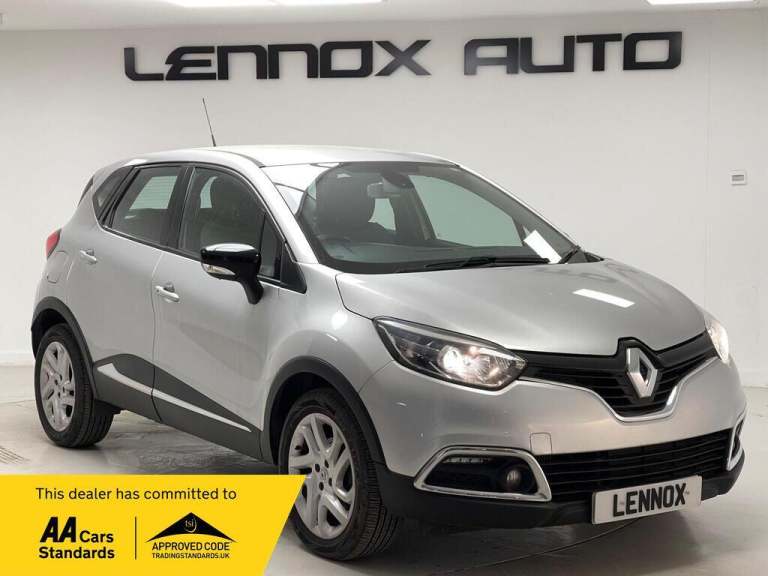 2016 Renault Captur 1.2 TCe ENERGY Dynamique Nav Auto Euro 6 (s/s) 5dr HATCHBACK Petrol Automatic
