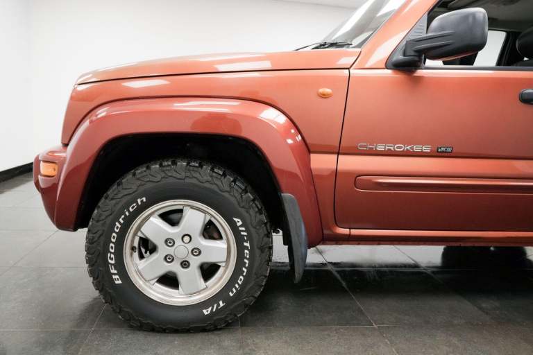 2002 Jeep Cherokee 3.7 V6 Limited 5dr Auto ESTATE PETROL Manual