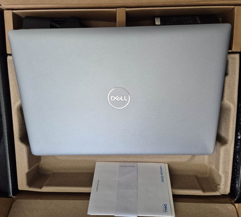 Dell Latitude 5540 7i – 13th Gen Intel Core i7 | Brand New | Business-Class Performance
