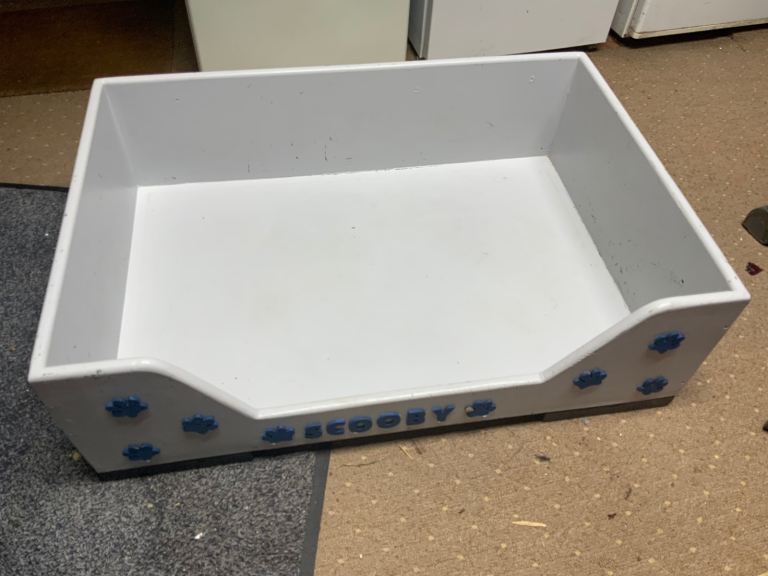 Dog bed 