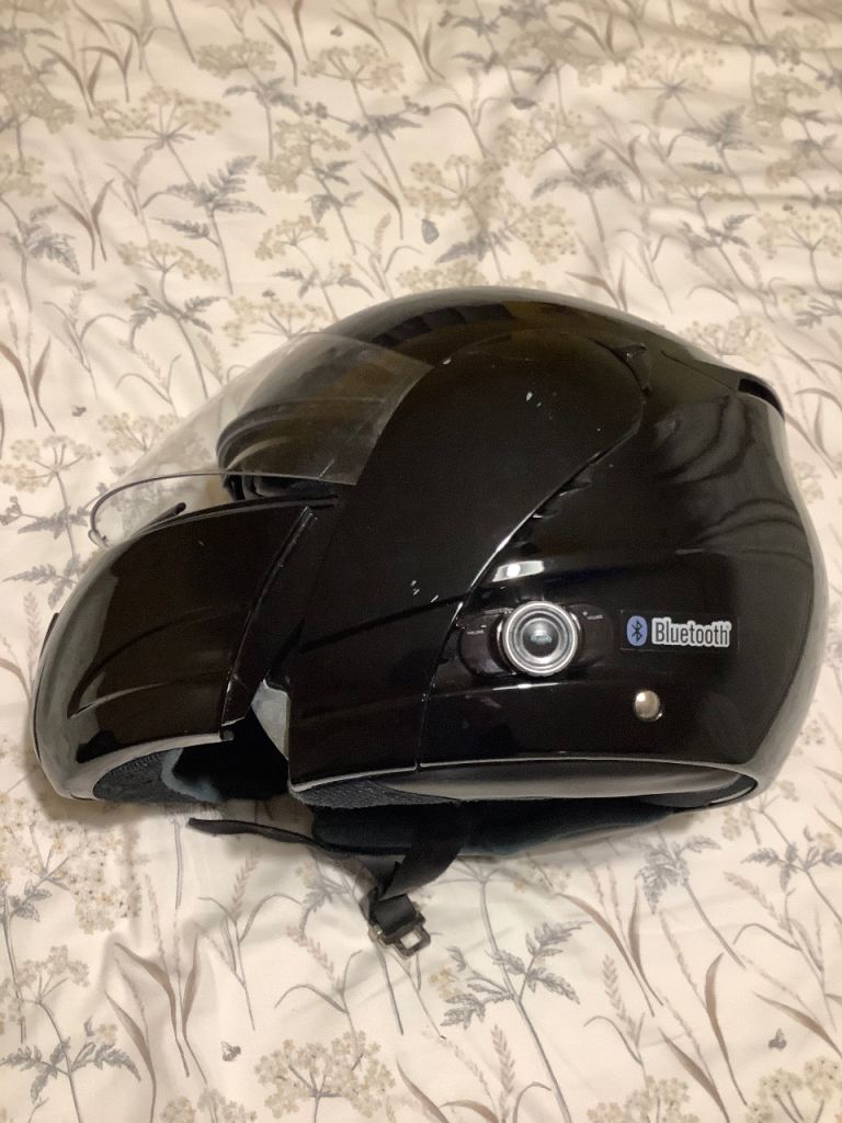 Viper RS-V121 Bluetooth motorbike helmet
