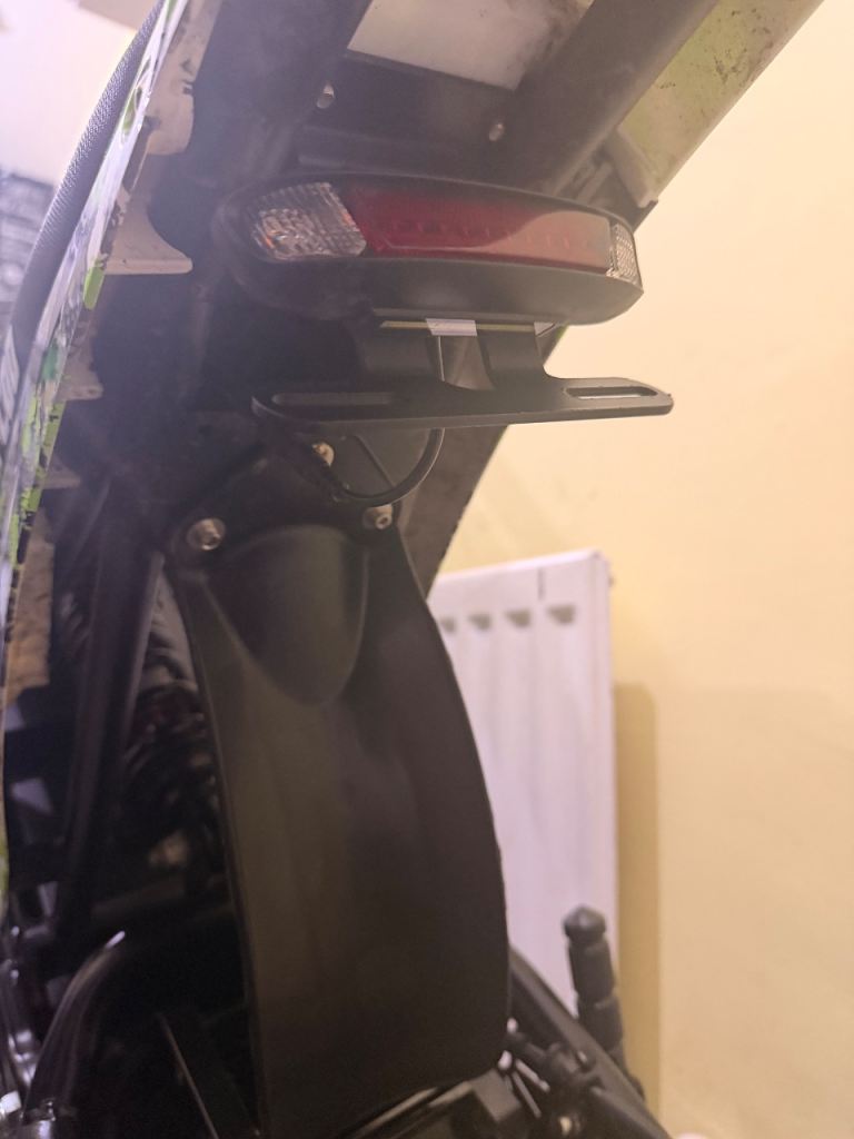 Vipcoo h3 dirt bike 4 weeks old bought it brand new 19th november 