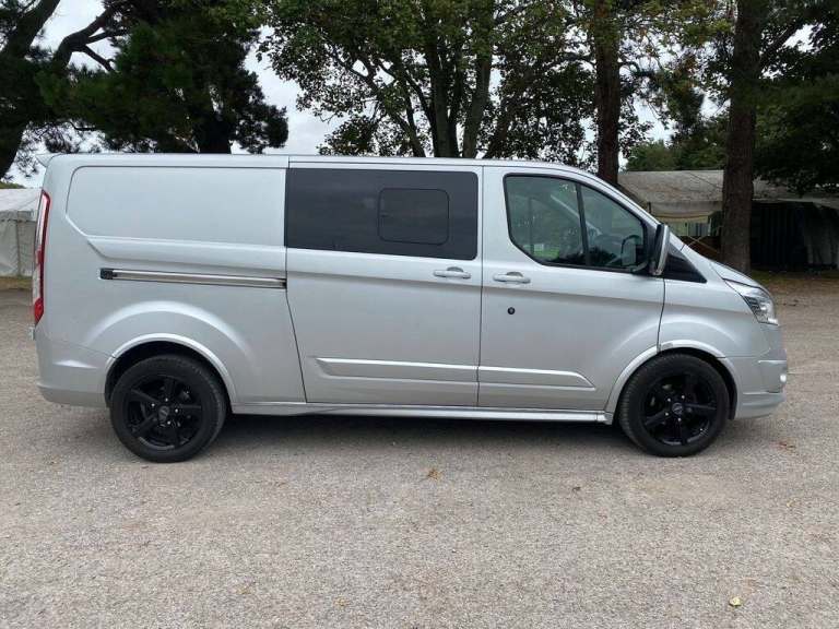 2017 Ford Transit Custom 2.0 TDCi 130ps Low Roof D/Cab Limited Van PANEL VAN Diesel Manual