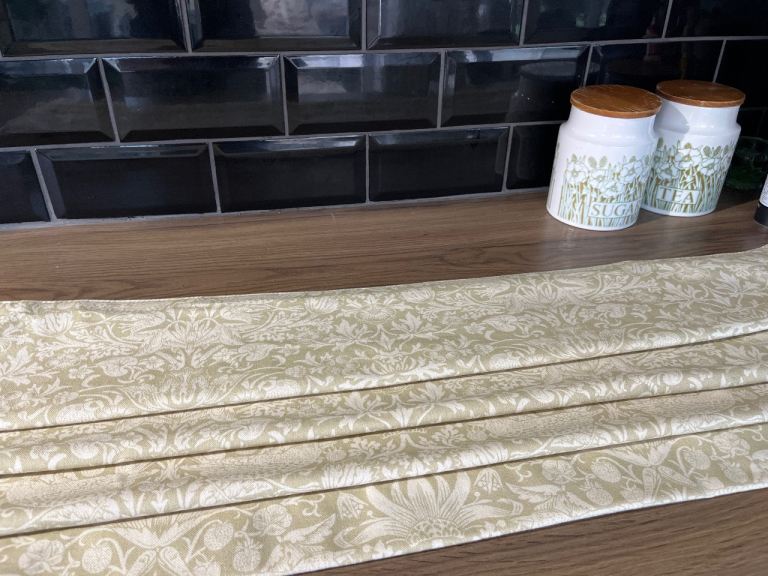 100cm Dunhelm Roman Blind - Wm Morris ‘Strawberry Thief’ light sage