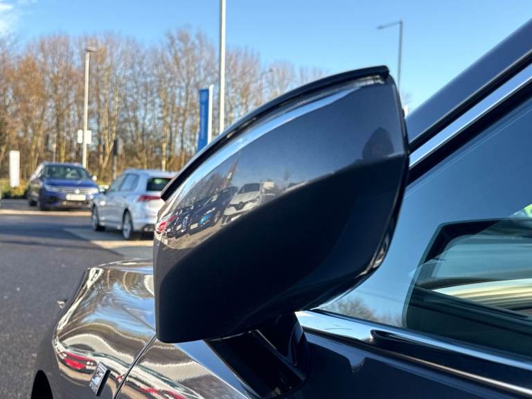 2023 Lexus ES 2.5 300h F Sport E-CVT Euro 6 (s/s) 4dr Saloon PETROL/ELECTRIC Automatic