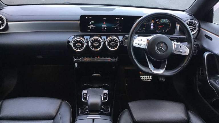 Mercedes-Benz CLA CLA200 AMG Line Automatic