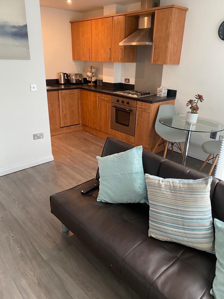Two Bedroom Quayside Apartment 