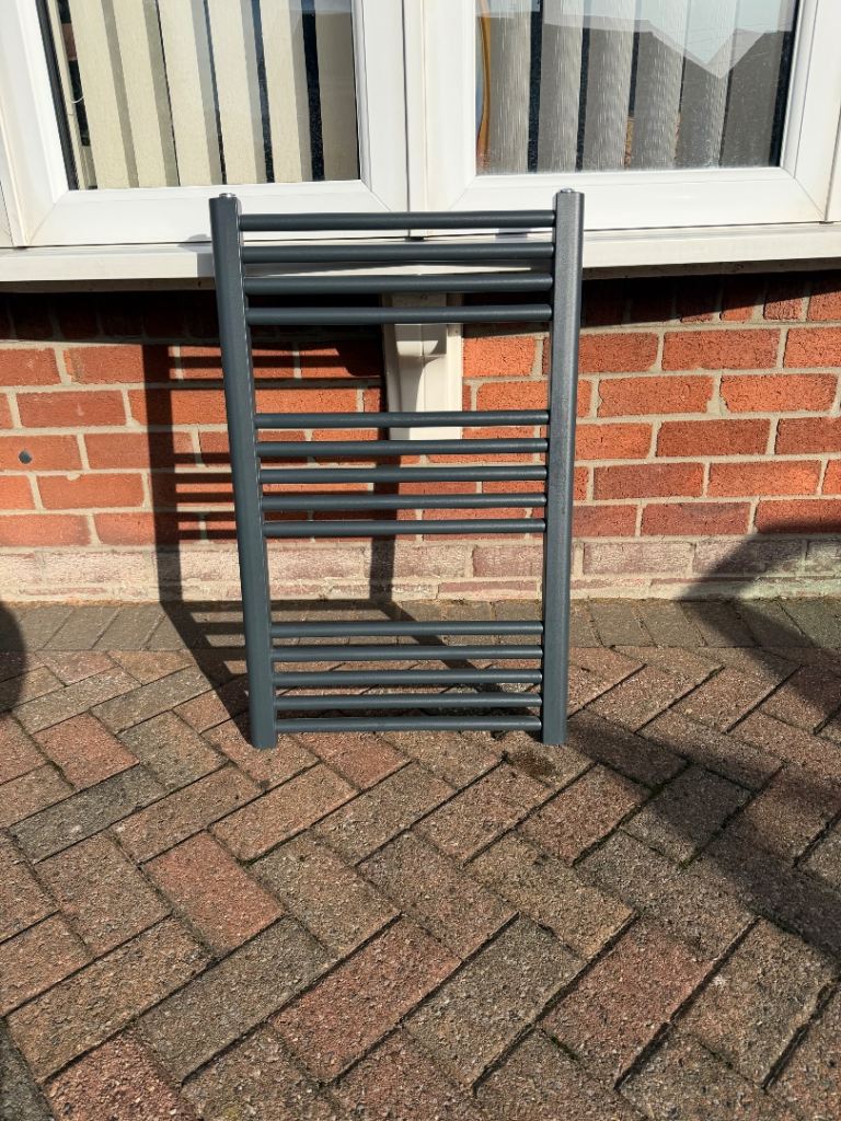 Grey Electric Towel Radiator – As Good As New
