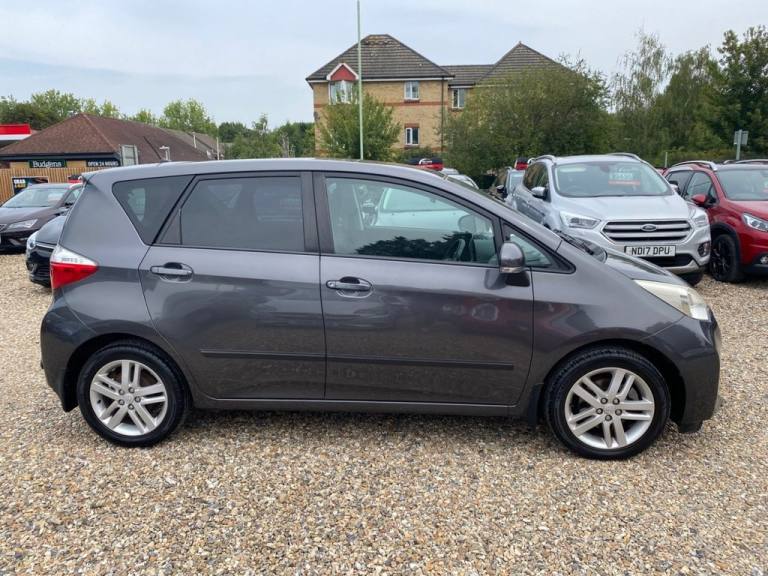 2011 Toyota Verso 1.3l 5d  98 BHP MPV Petrol Manual