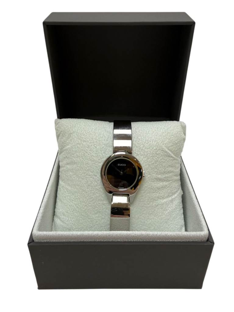 Gucci Unisex Wrist Watch