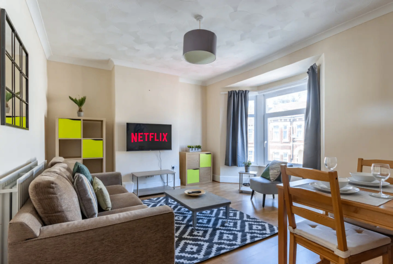 Central 2BR Flat - Commercial Let only 