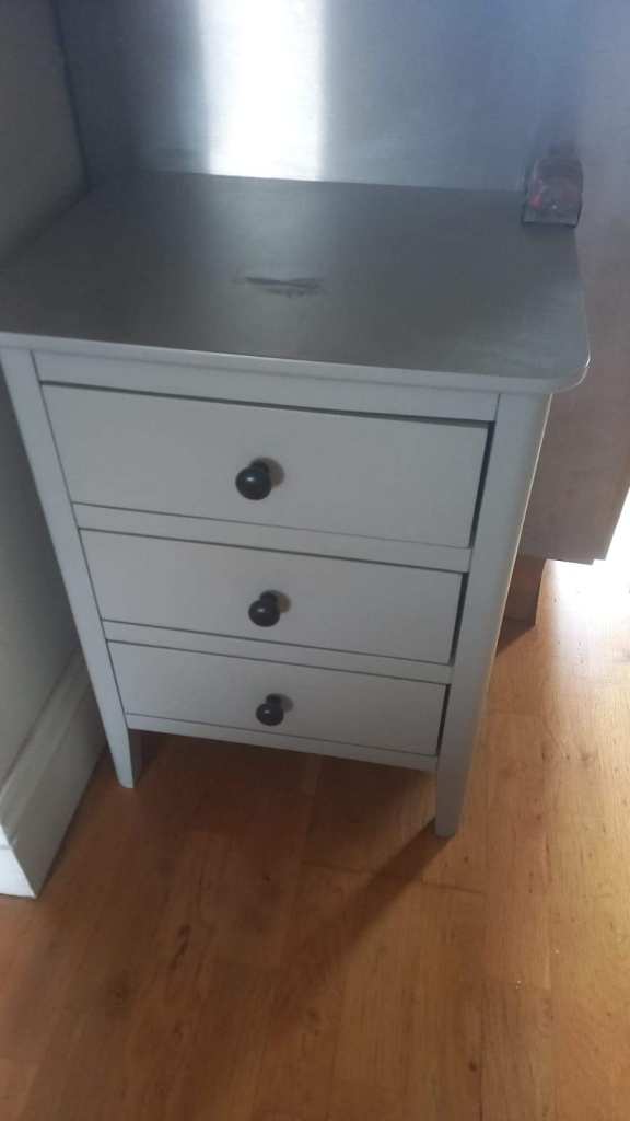 Side table - free