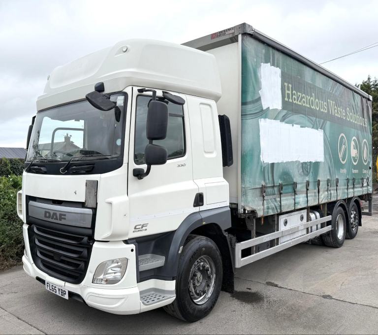 2015 DAF CF330 6X2 CURTAINSIDER TAIL-LIFT HIGH SLEEPER 26 TON FLATBED EURO-6 