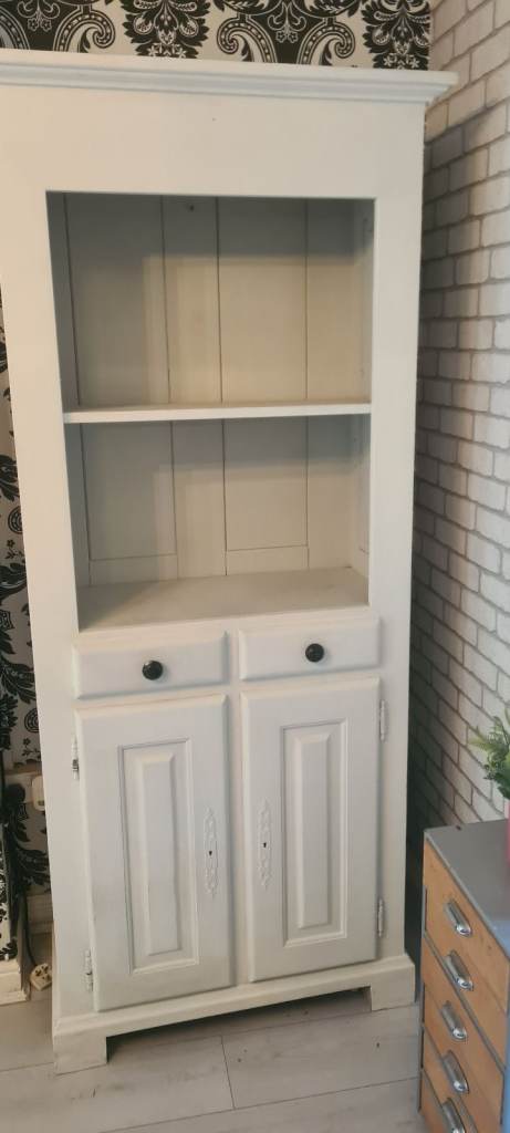 Sold oak unit Storage – Good Condition