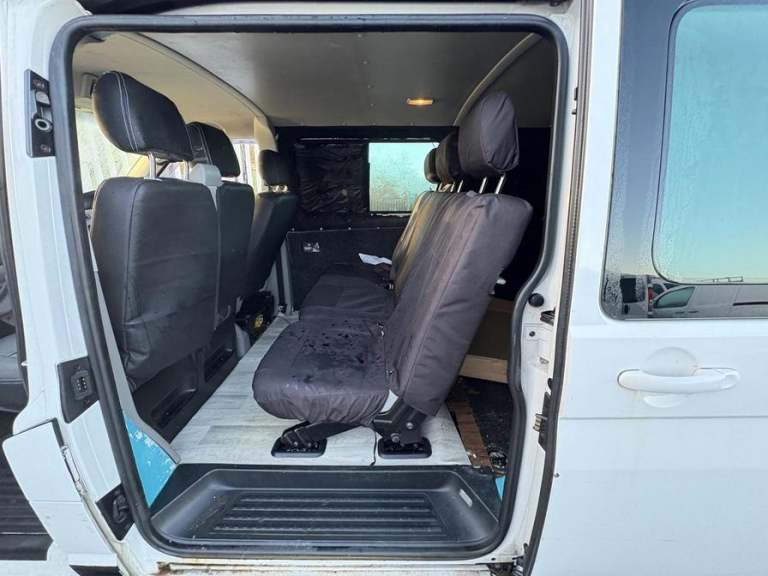 2014 Volkswagen Transporter Transporter T32 Startline TDI BlueMotion Technology Crew Cab DIESEL M...