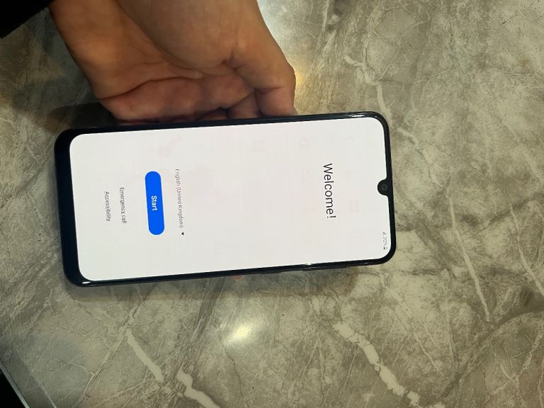 Samsung Galaxy A50 (128GB) in excellent condition. Fully factory reset and ready to use.
