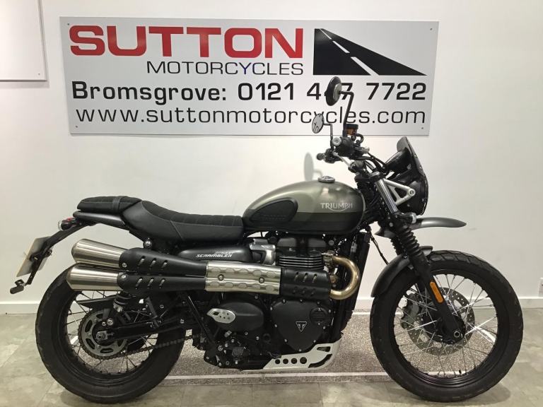 2021 TRIUMPH STREET SCRAMBLER SANDSTORM EDITION