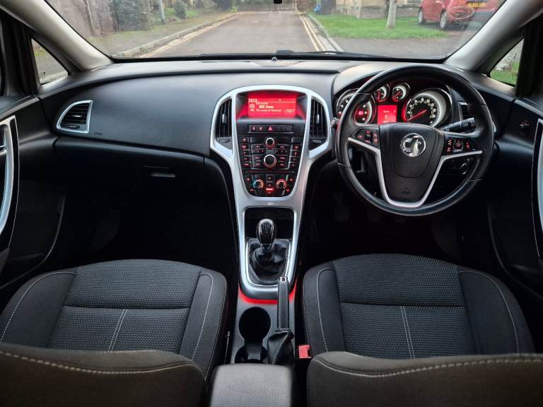 VAUXHALL ASTRA SRI ULEZ FREE LONG MOT